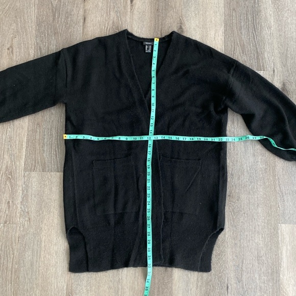 Forever 21 Black Cardigan - Picture 4 of 6